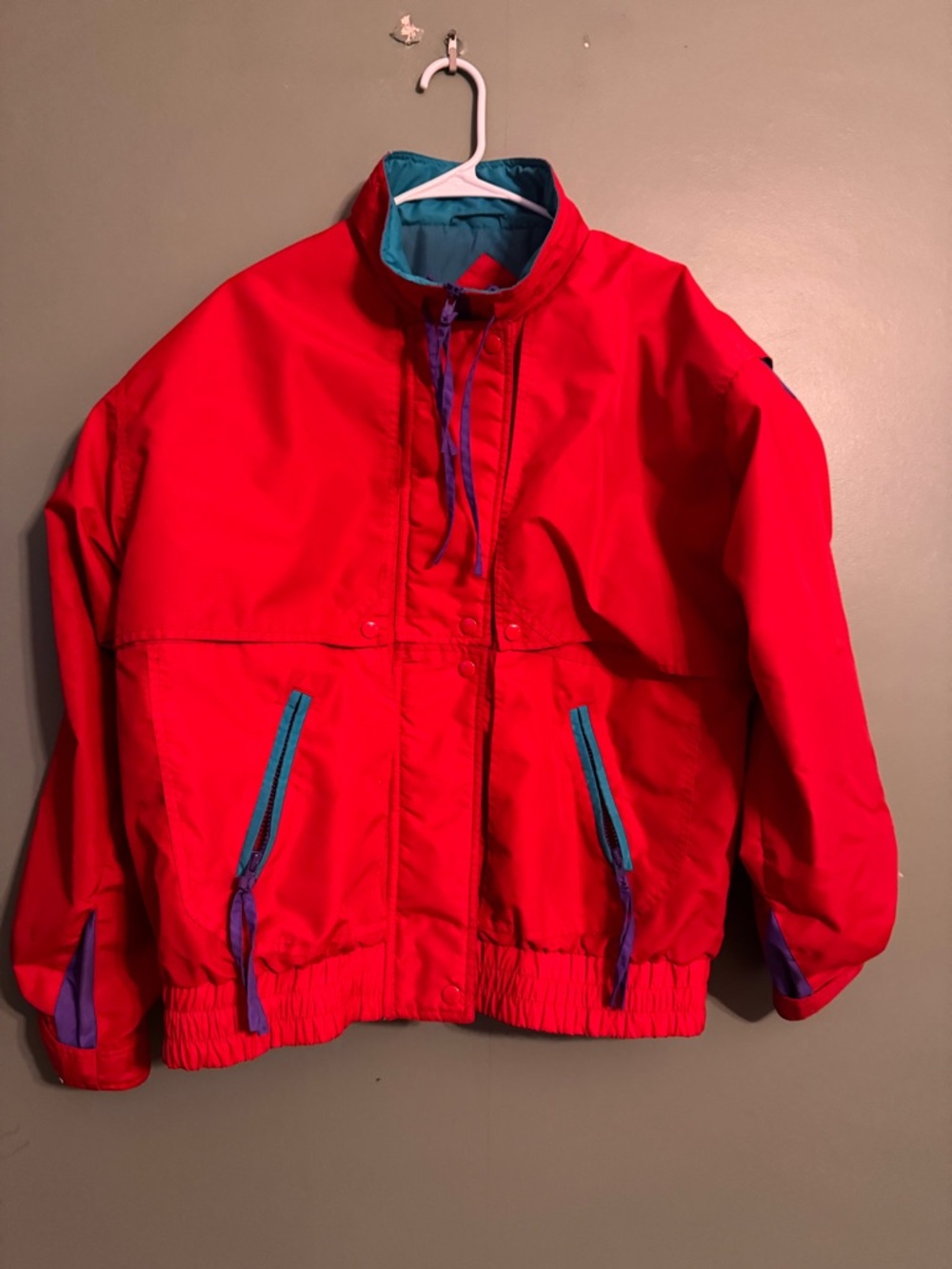 Vintage Athletic Cabin Creek Colorblock Windbreaker Jacket in Red and Teal